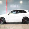 porsche cayenne 2016 quick_quick_ABA-92ACXZ_WP1ZZZ92ZGLA78458 image 3