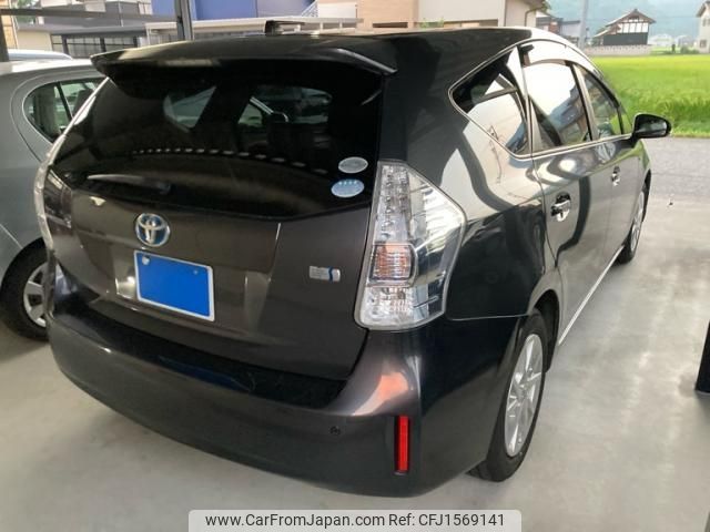 toyota prius-α 2011 CFJ1569141 image 2