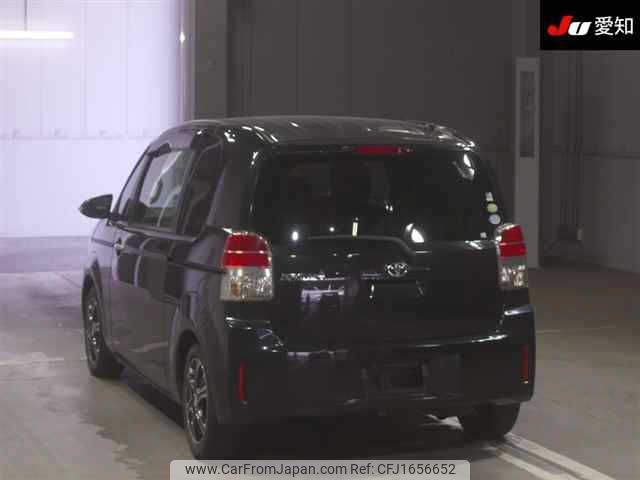 toyota spade 2012 CFJ1656652 image 2