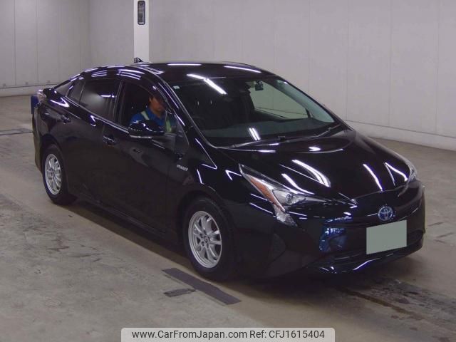 toyota prius 2017 CFJ1615404 image 1