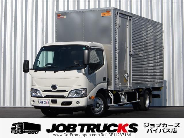hino dutro 2024 GOO_NET_EXCHANGE_0704692A30250322W011 image 1