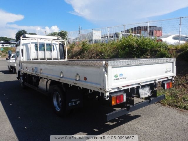 isuzu elf-truck 2017 -ISUZU--Elf NPR85AR-7067923---ISUZU--Elf NPR85AR-7067923- image 2