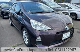toyota aqua 2014 -TOYOTA--AQUA DAA-NHP10--NHP10-2329194---TOYOTA--AQUA DAA-NHP10--NHP10-2329194-