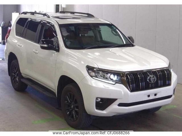 toyota land-cruiser-prado 2022 quick_quick_3DA-GDJ150W_0068563 image 1