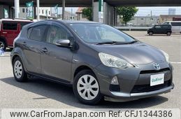 toyota aqua 2014 CFJ1344386