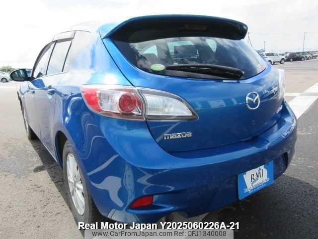 mazda axela 2012 3282185-Y2025060226A-21 image 2