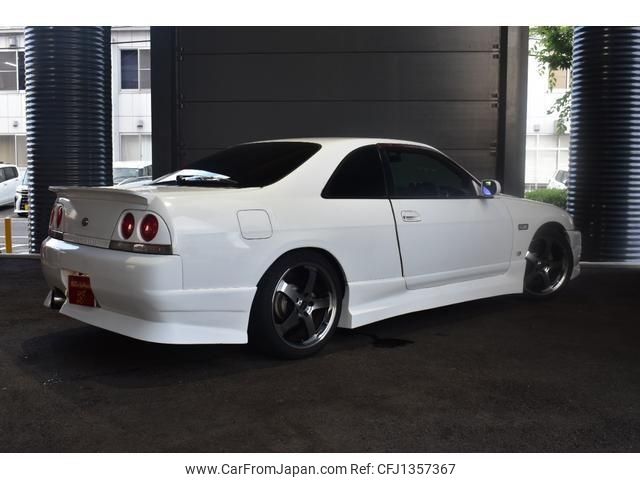 nissan skyline-coupe 1997 -NISSAN--Skyline Coupe E-ECR33--ECR33-109949---NISSAN--Skyline Coupe E-ECR33--ECR33-109949- image 2