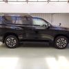 toyota land-cruiser-prado 2022 ENHANCEAUTO_1_ea299059 image 2