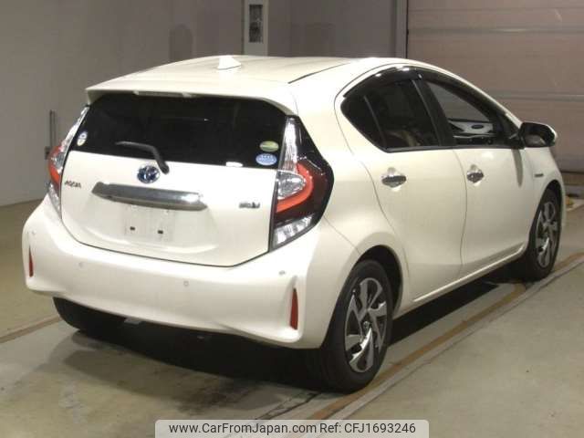 toyota aqua 2020 CFJ1693246 image 2