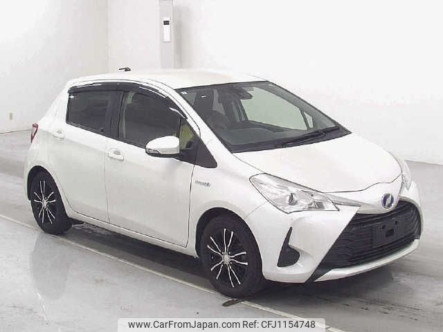 toyota vitz 2017 -TOYOTA--Vitz NHP130-2015311---TOYOTA--Vitz NHP130-2015311- image 1