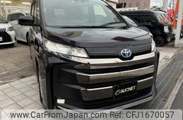 toyota noah 2022 CFJ1670057