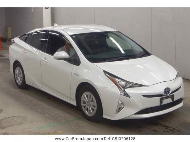 toyota prius 2018 quick_quick_DAA-ZVW50_ZVW50-6139996 image 1