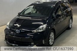toyota prius-α 2015 CFJ1637590