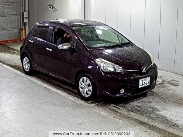 toyota vitz 2014 -TOYOTA 【高知 500ひ8418】--Vitz NSP130-2185693---TOYOTA 【高知 500ひ8418】--Vitz NSP130-2185693- image 1