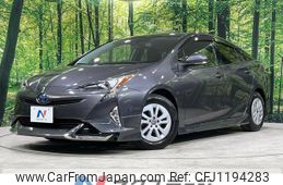 toyota prius 2017 quick_quick_ZVW55_ZVW55-8044077