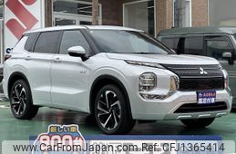 mitsubishi outlander 2023 GOO_JP_700060017330250701006