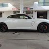 nissan gt-r 2015 CFJ8046048 image 4