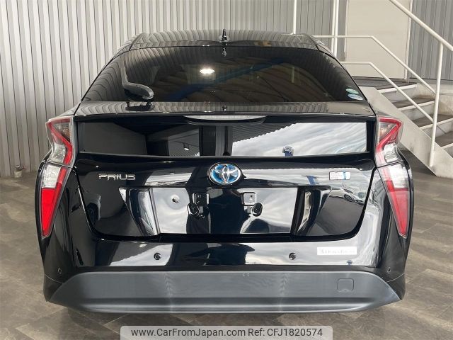 toyota prius 2016 CFJ1820574 image 2