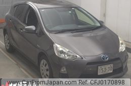 toyota aqua 2014 -TOYOTA--AQUA NHP10-6350512---TOYOTA--AQUA NHP10-6350512-