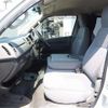 toyota hiace-van 2005 CFJ1646362 image 15
