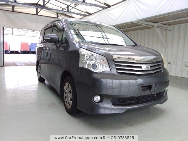 toyota noah 2010 ENHANCEAUTO_1_ea294388 image 1