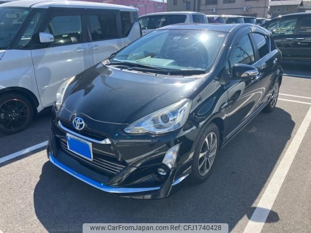 toyota aqua 2017 CFJ1740428 image 1