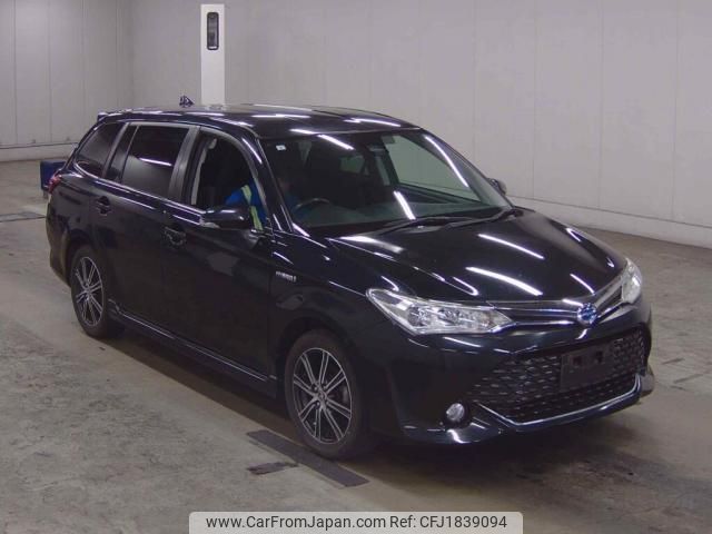 toyota corolla-fielder 2017 CFJ1839094 image 1