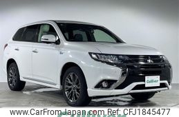 mitsubishi outlander-phev 2017 CFJ1845477