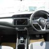 nissan kix 2024 CFJ1512549 image 2