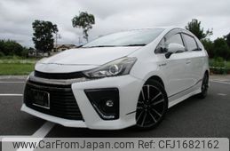 toyota prius-α 2015 CFJ1682162