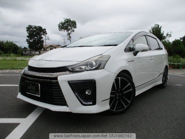 toyota prius-α 2015 CFJ1682162 image 1