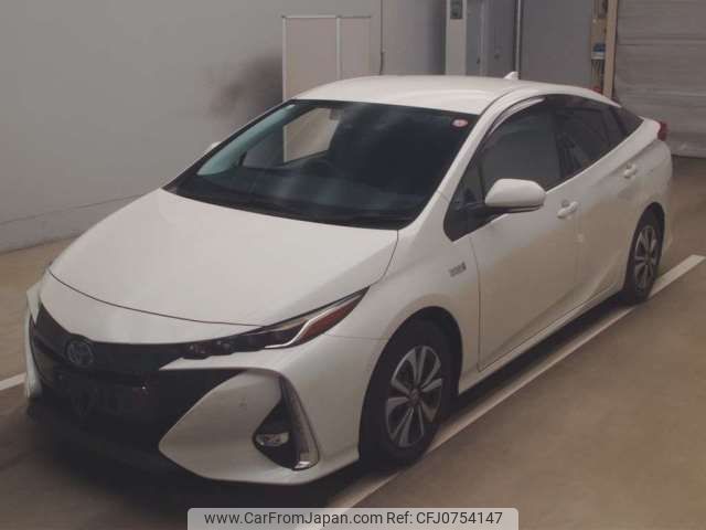 toyota prius-phv 2018 -TOYOTA--Prius PHV DLA-ZVW52--ZVW52-3100659---TOYOTA--Prius PHV DLA-ZVW52--ZVW52-3100659- image 1