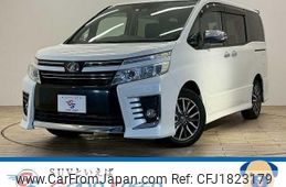toyota voxy 2016 CFJ1823179