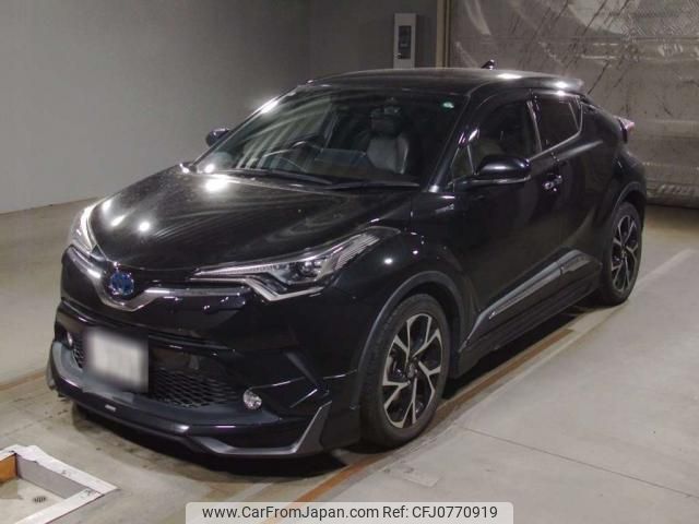 toyota c-hr 2017 quick_quick_DAA-ZYX10_ZYX10-2040459 image 1