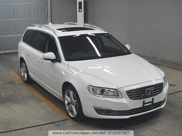 volvo v70 2016 -VOLVO--Volvo V70 YV1BW40MDG1353583---VOLVO--Volvo V70 YV1BW40MDG1353583- image 1