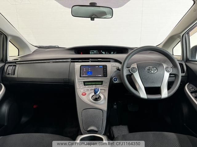 toyota prius 2014 quick_quick_ZVW30_ZVW30-1870639 image 2