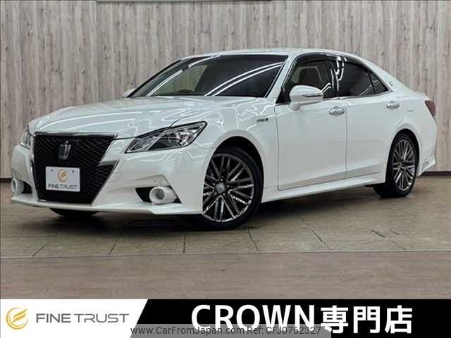 toyota crown 2013 -TOYOTA--Crown DAA-AWS210--AWS210-6030633---TOYOTA--Crown DAA-AWS210--AWS210-6030633- image 1