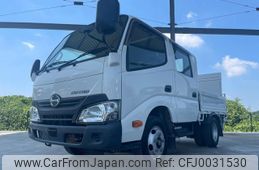 hino dutro 2017 GOO_NET_EXCHANGE_0401987A30240722W001