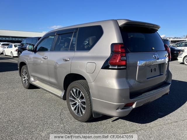 toyota land-cruiser-prado 2019 quick_quick_LDA-GDJ151W_GDJ151-0008436 image 2