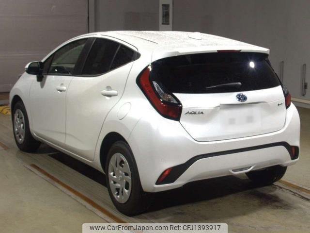 toyota aqua 2025 CFJ1393917 image 2