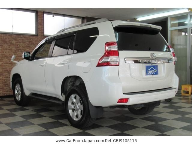 toyota land-cruiser-prado 2017 -TOYOTA--Land Cruiser Prado LDA-GDJ150W--GDJ150-0018936---TOYOTA--Land Cruiser Prado LDA-GDJ150W--GDJ150-0018936- image 2