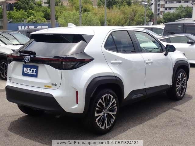 toyota yaris-cross 2023 quick_quick_6AA-MXPJ10_MXPJ10-3081455 image 2