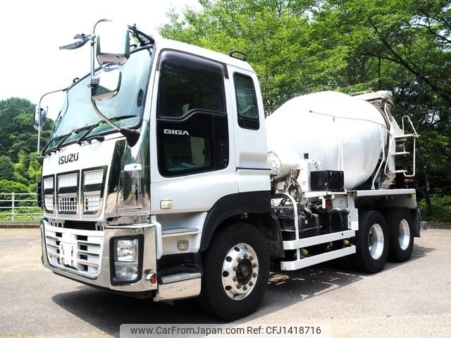 isuzu giga 2012 CFJ1418716 image 1