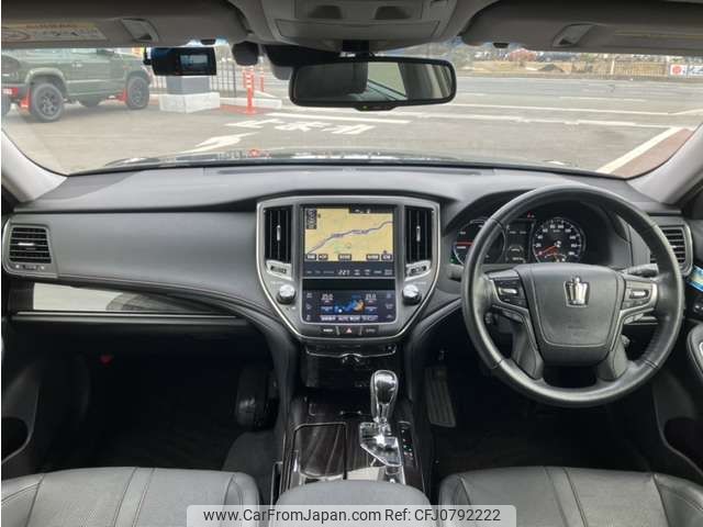 toyota crown 2017 -TOYOTA--Crown DAA-AWS211--AWS211-6011858---TOYOTA--Crown DAA-AWS211--AWS211-6011858- image 2