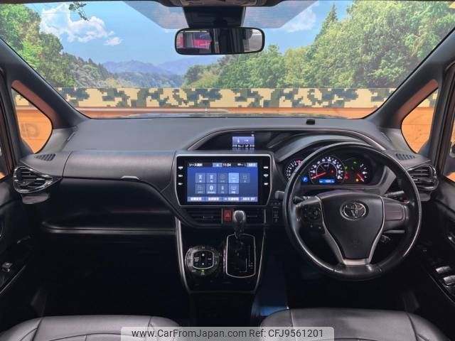 toyota voxy 2019 -TOYOTA--Voxy DBA-ZRR80W--ZRR80-0502295---TOYOTA--Voxy DBA-ZRR80W--ZRR80-0502295- image 2