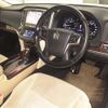 toyota crown 2014 CFJ1474352 image 4