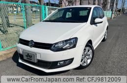 volkswagen polo 2014 -VOLKSWAGEN--VW Polo 6RCBZ--EU027308---VOLKSWAGEN--VW Polo 6RCBZ--EU027308-