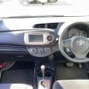 toyota vitz 2013 CFJ1794590 image 17