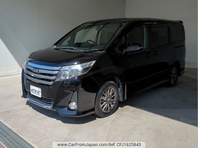 toyota noah 2014 CFJ1625843 image 1