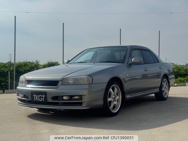 nissan skyline 2000 5427 image 1